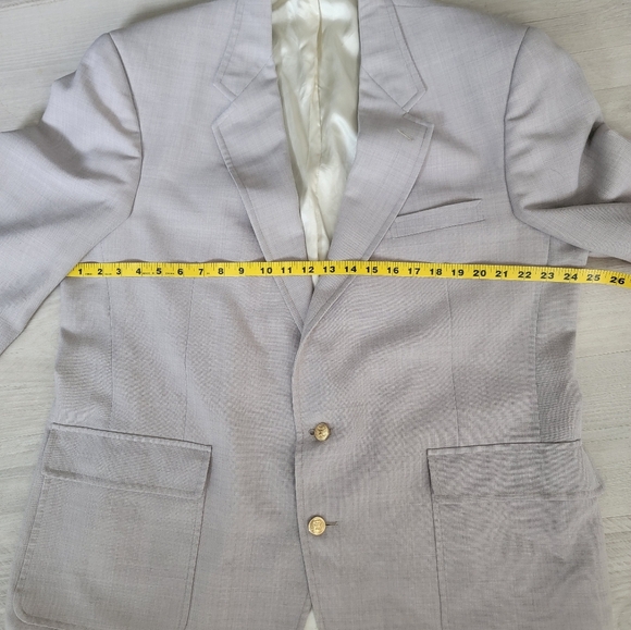 John Weitz Tan Sport Coat with Gold Buttons - Picture 7 of 9